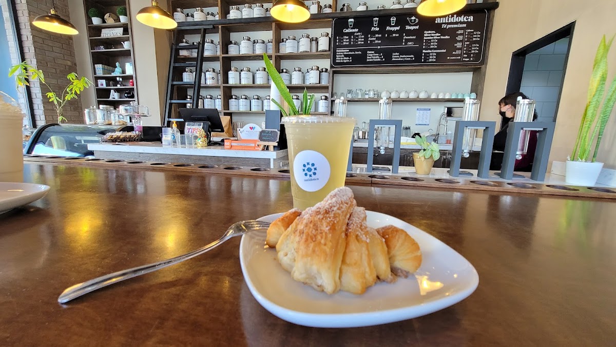 Antidotea Infusion House Photos 2